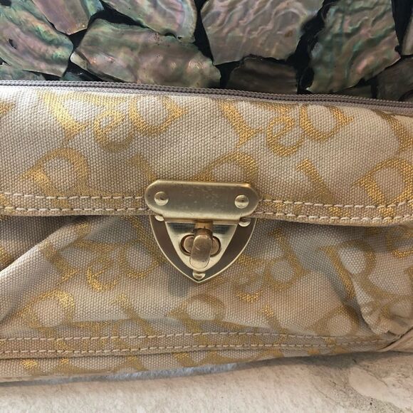 Red By Marc Ecko Wristlet Clutch - Picture 3 of 8